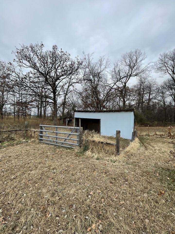 19860 Bill Young Rd #NA - Photo 4 of 7