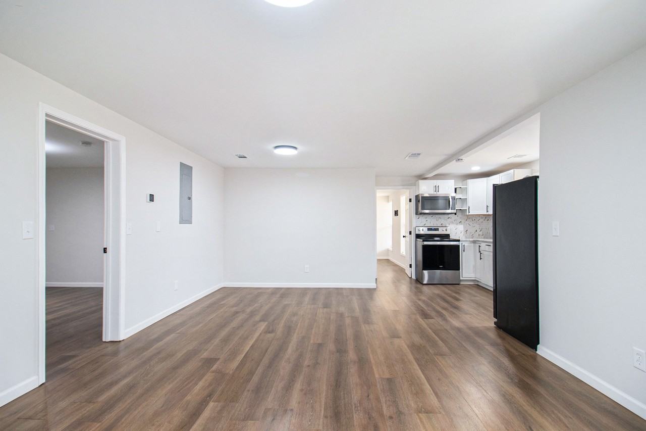 4007 Moore Creek Dr #BS - Photo 3 of 16