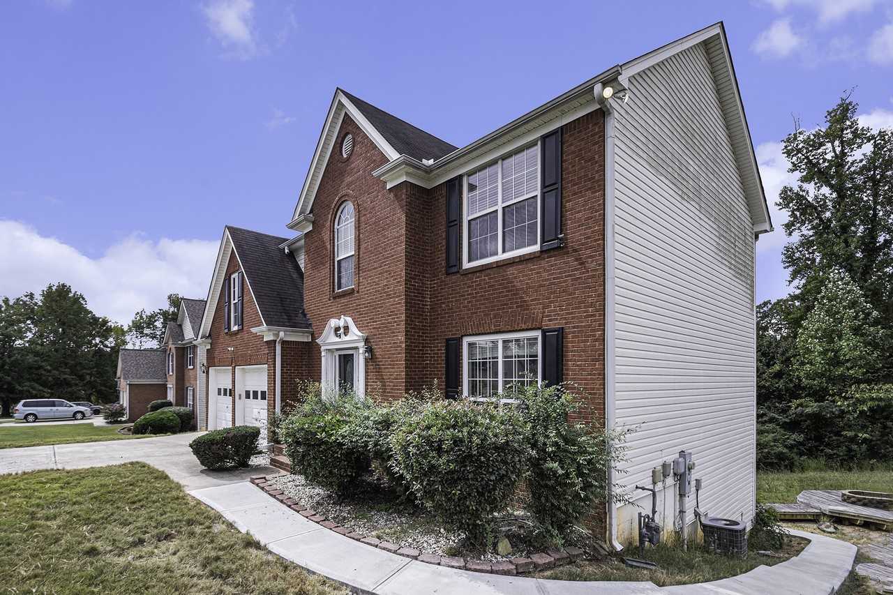 4007 Moore Creek Dr #BS - Photo 4 of 16