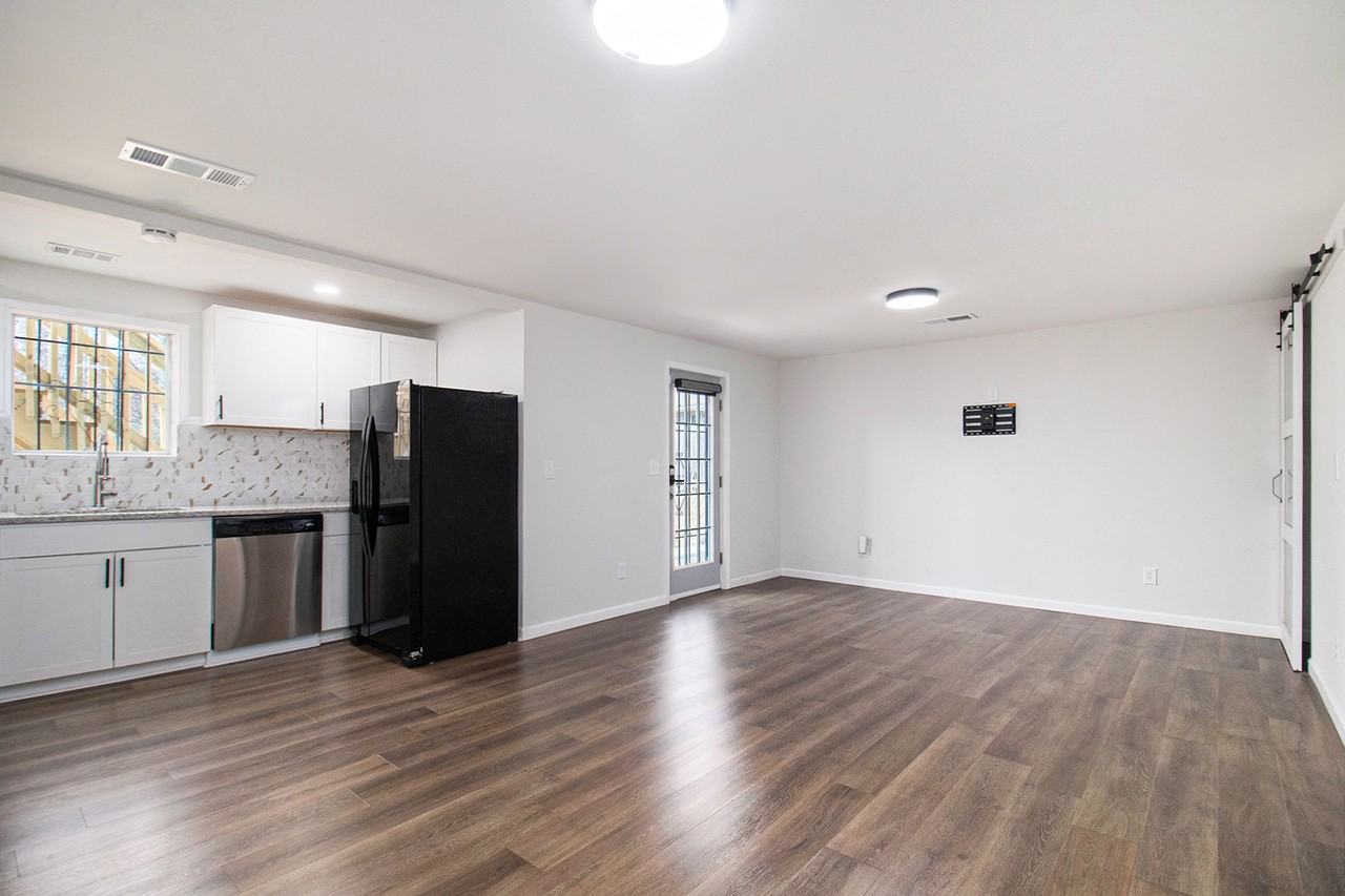 4007 Moore Creek Dr #BS - Photo 5 of 16