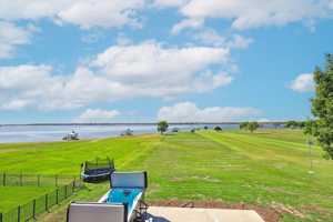 featured image of 925 Sunset Hill Dr #NA