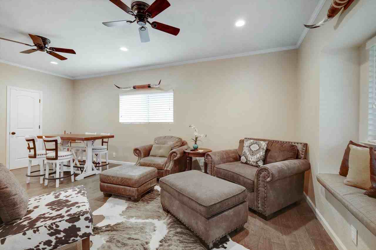 568 Sellmeyer Ln #NA - Photo 6 of 50