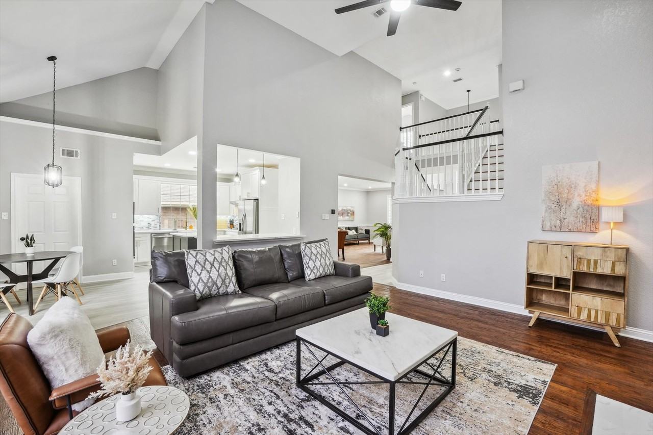 2401 Scarlet Oak Dr #NA - Photo 3 of 50