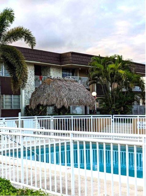 5325 Sw 77th Ct #108F - Photo 5 of 9