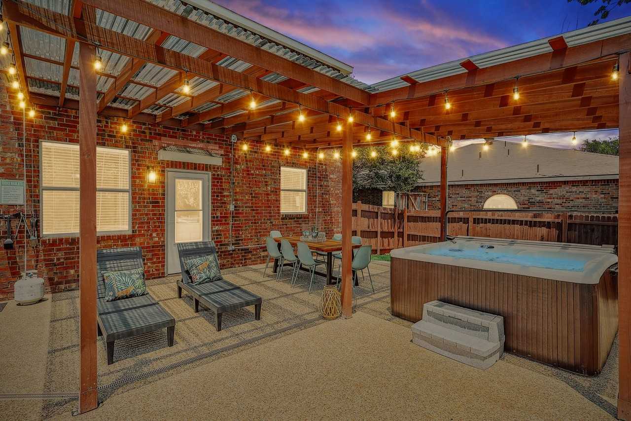 1049 Pullman Dr #NA - Photo 3 of 49