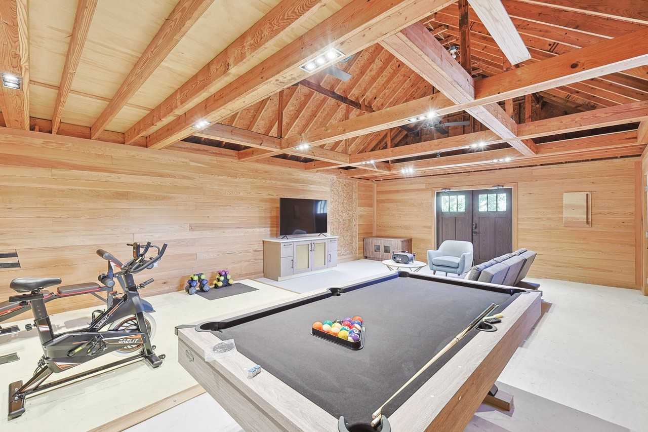 15305 Plum Ln #NA - Photo 3 of 50