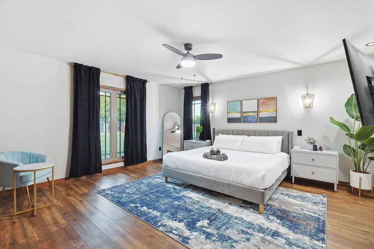 15305 Plum Ln #NA - Photo 4 of 50