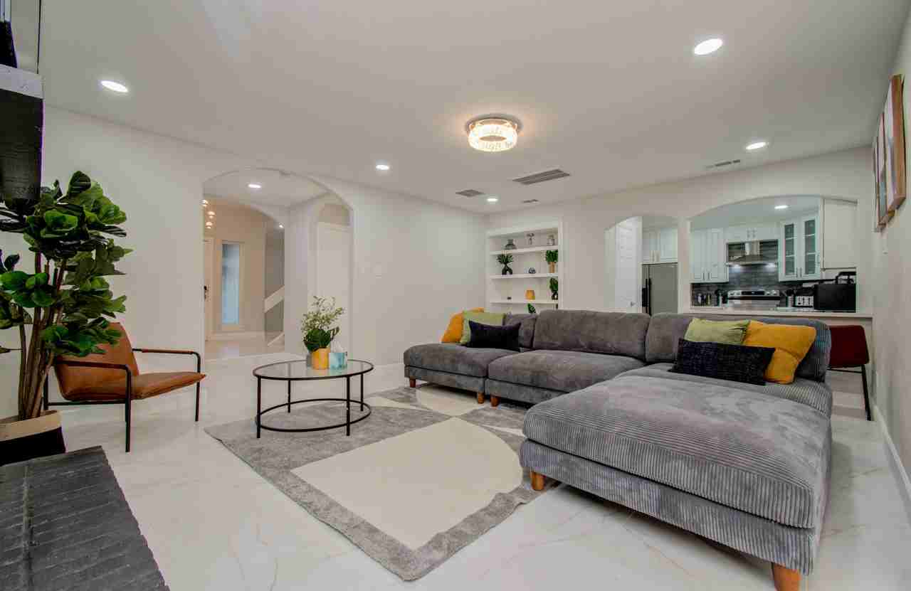 8623 Parasol Ln #NA - Photo 3 of 40