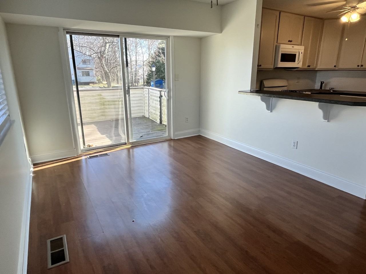 801 Cypress Rd #801 - Photo 3 of 10