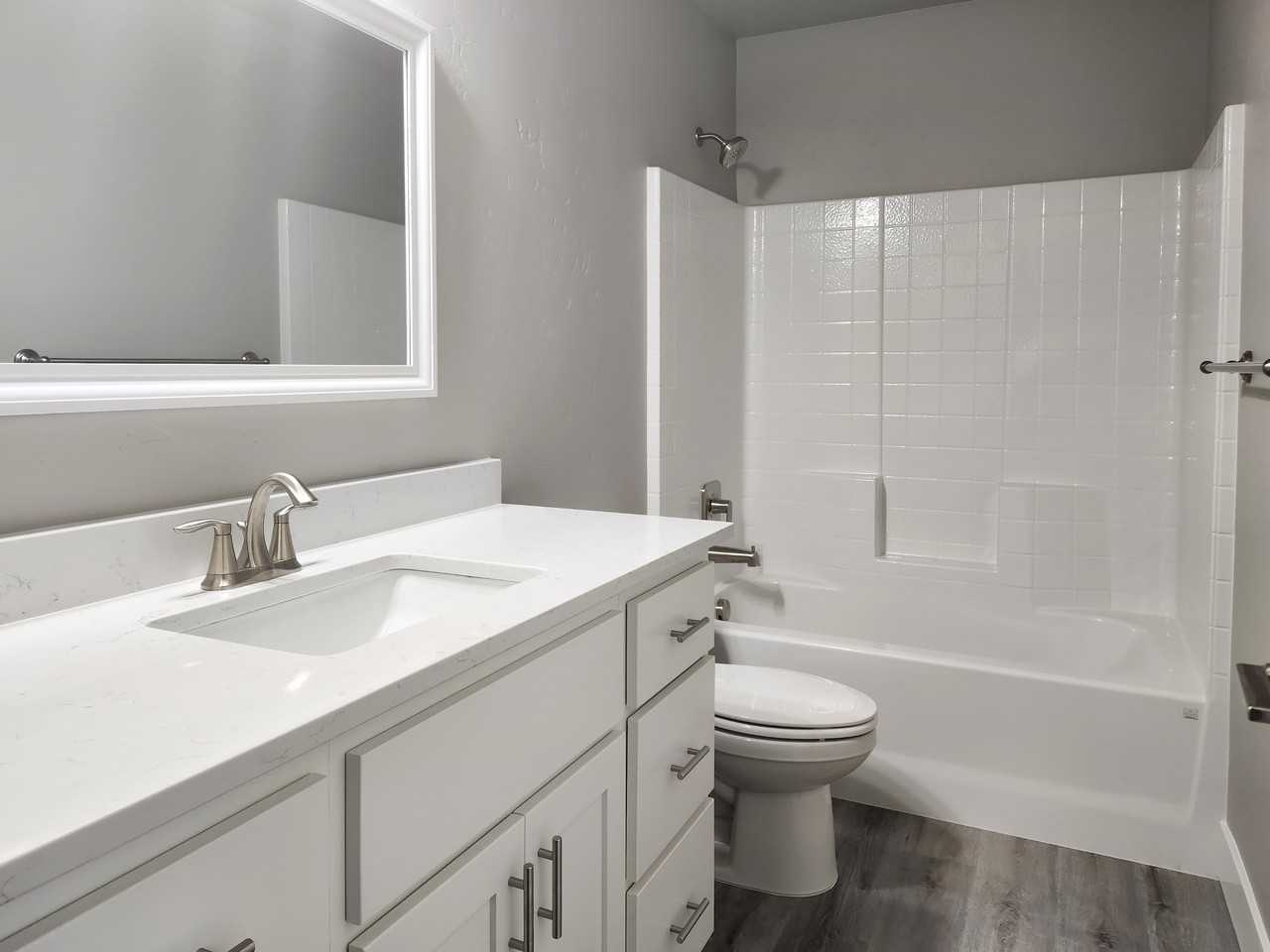 406 S 11th St #408 - Photo 3 of 10