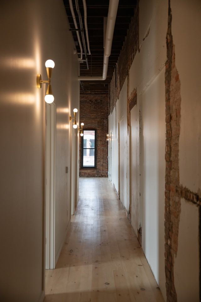 337 Broadway St #202 - Photo 3 of 13