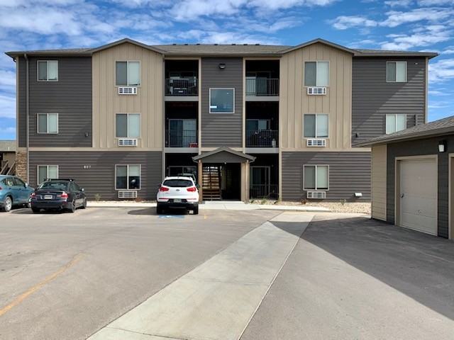 827 Tower Rd #304