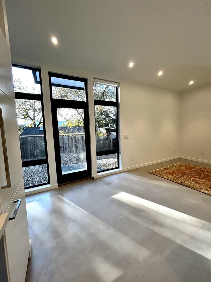 174 Kearney Ave #1 - Photo 5 of 15
