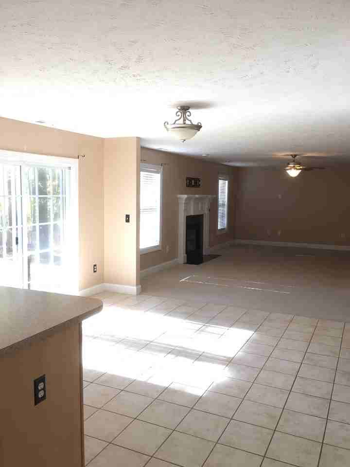 3385 Carolina Way #NA - Photo 3 of 17