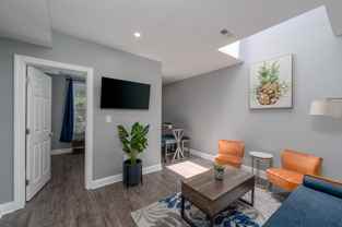 1705 W Virginia Ave Ne Apt 3 #NA - Photo 1 of 1