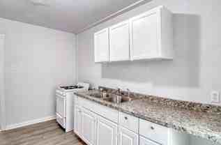 1002 23rd St #3 - Photo 1 of 1