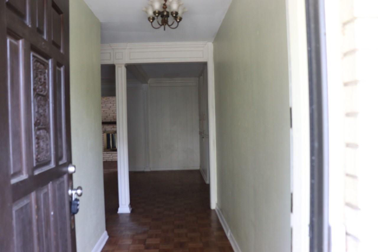 810 Oakhill Dr #NA - Photo 4 of 45