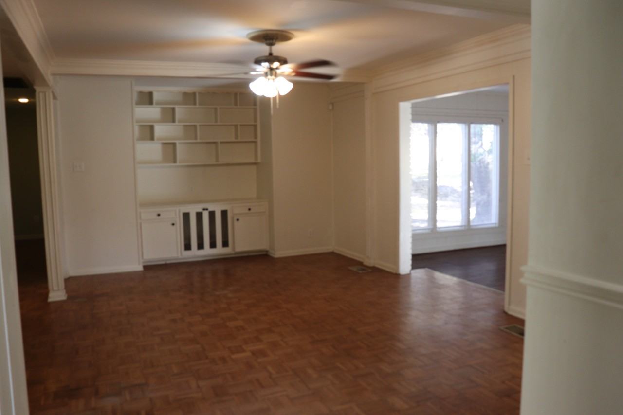 810 Oakhill Dr #NA - Photo 5 of 45