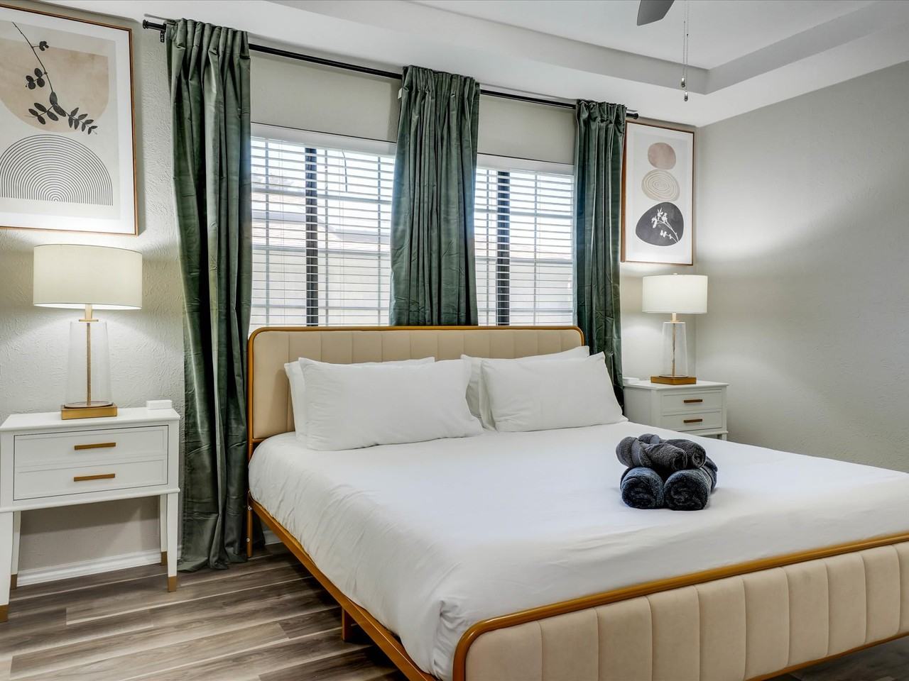 1725 Canterbury Ln #NA - Photo 5 of 44