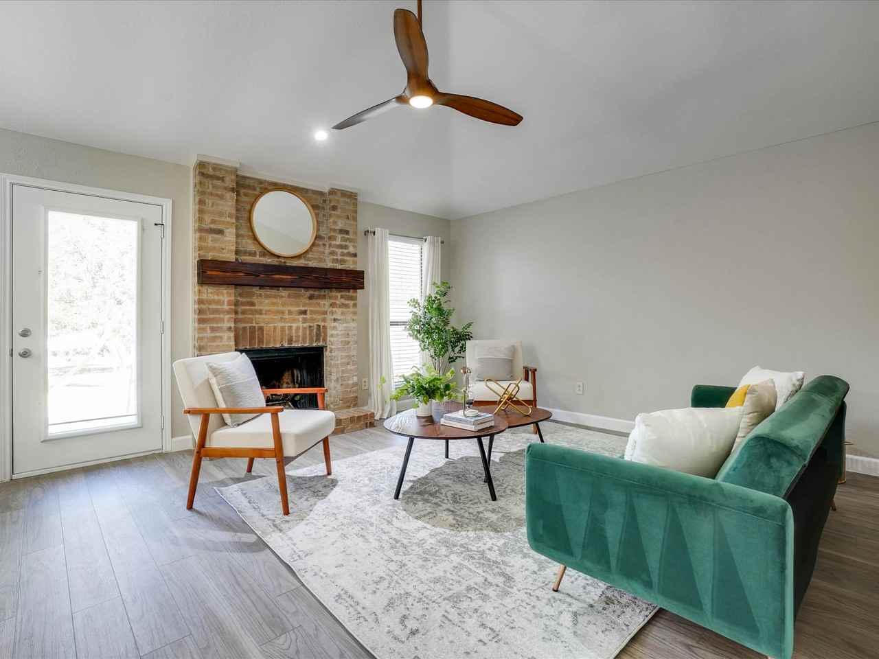 1725 Canterbury Ln #NA - Photo 6 of 44