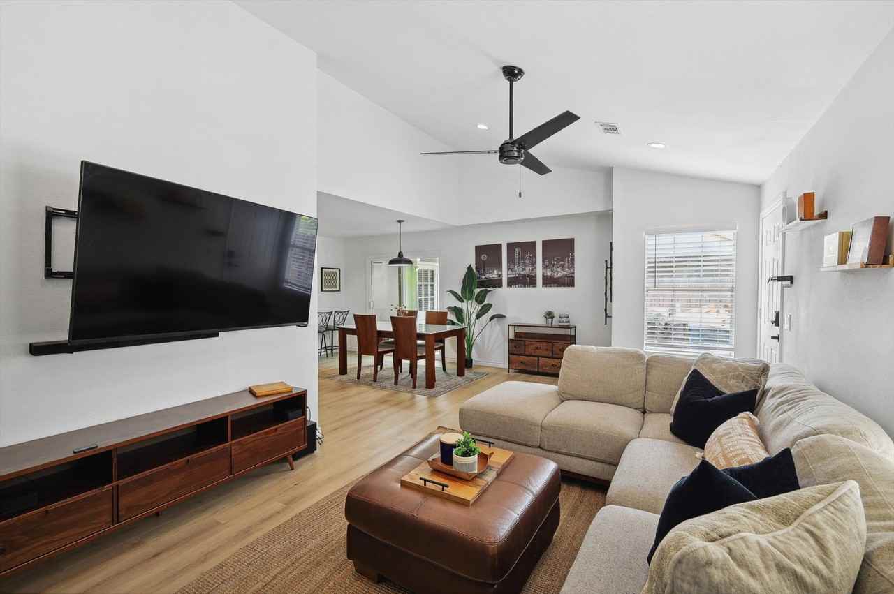 1909 California Dr #NA - Photo 2 of 35