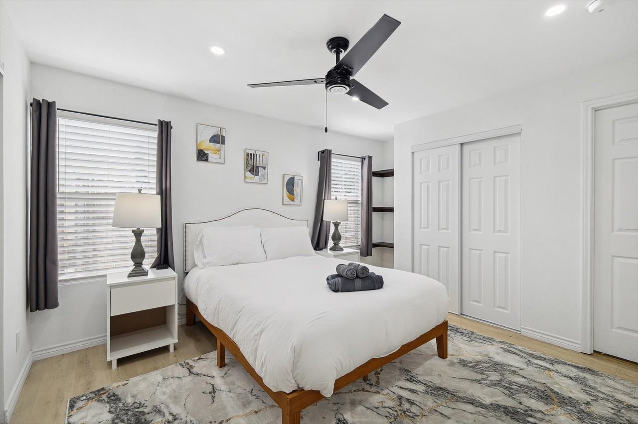 1909 California Dr #NA - Photo 5 of 35