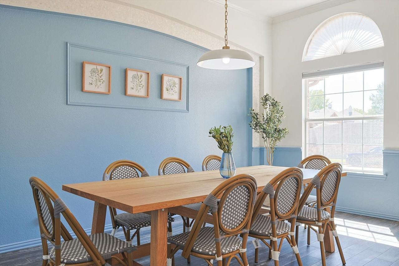 2402 Blue Holly Dr #NA - Photo 4 of 43