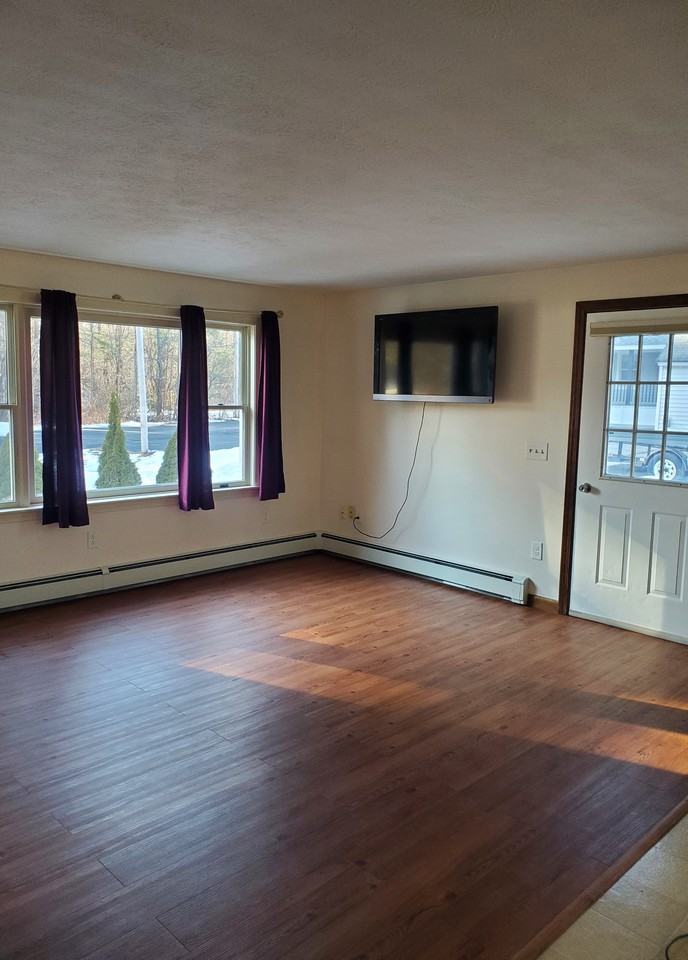 67 N Berwick Rd #B - Photo 7 of 17