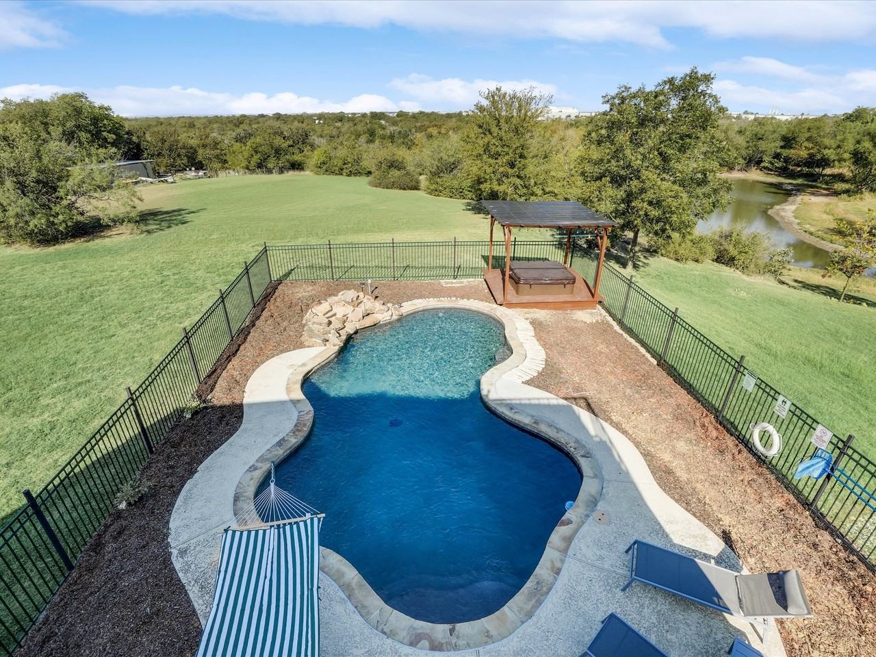 211 Goodson Way #NA - Photo 2 of 50