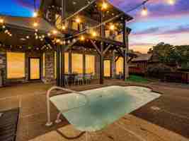 featured image of 2305 Clearview Ct #NA