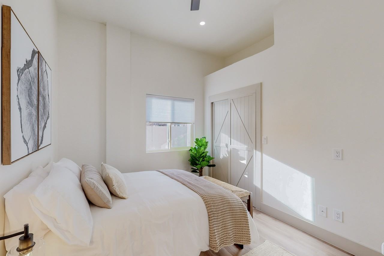 223 Sierra Dr Se #C2 - Photo 3 of 23