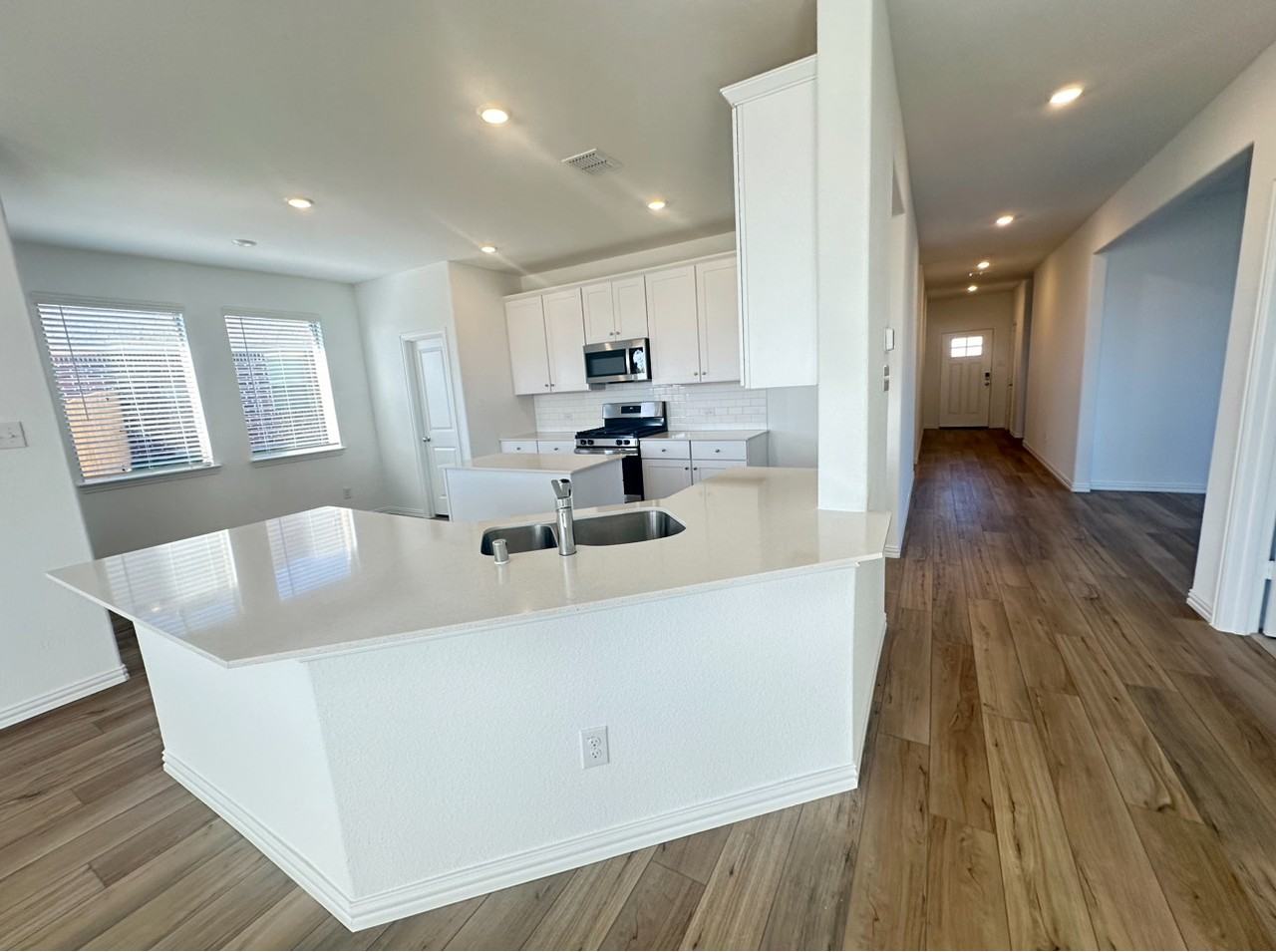 953 Dustwood Dr #NA - Photo 6 of 42