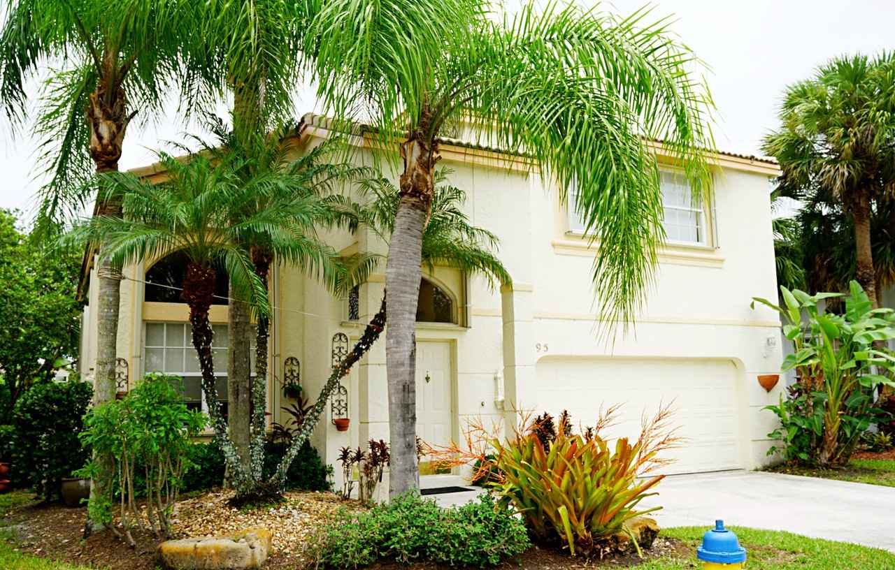 1395 Nw 155th Ln #NA - Photo 2 of 36