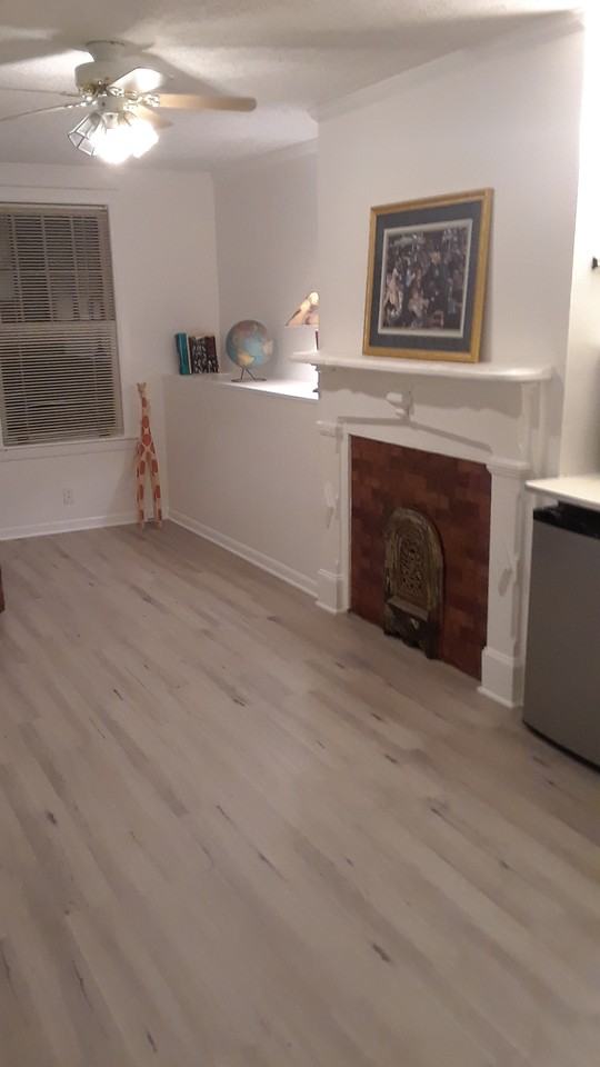 2117 19th Ave S #C - Photo 5 of 11