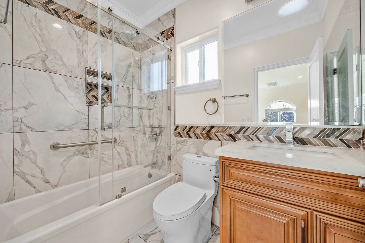 320 Tennyson Rd #NA - Photo 7 of 20