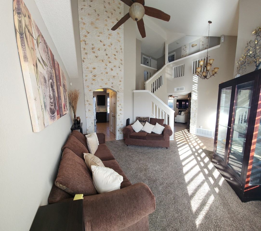 12517 Twin Leaf Dr #NA - Photo 3 of 33