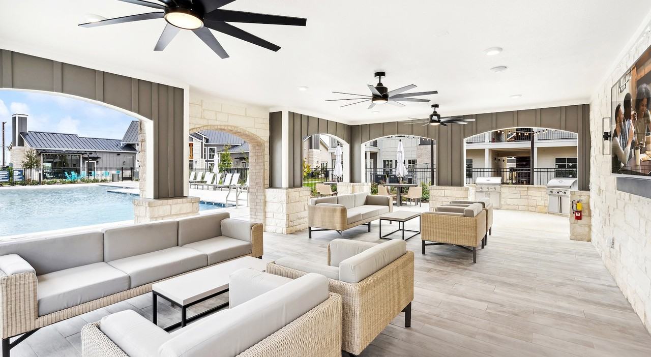 760 Barbarosa Rd #0000 - Photo 7 of 7