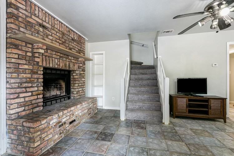 212 Francis St #NA - Photo 5 of 50