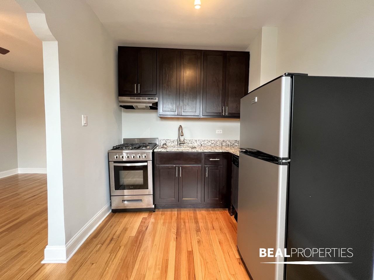 612 W Patterson Ave #702 - Photo 2 of 9