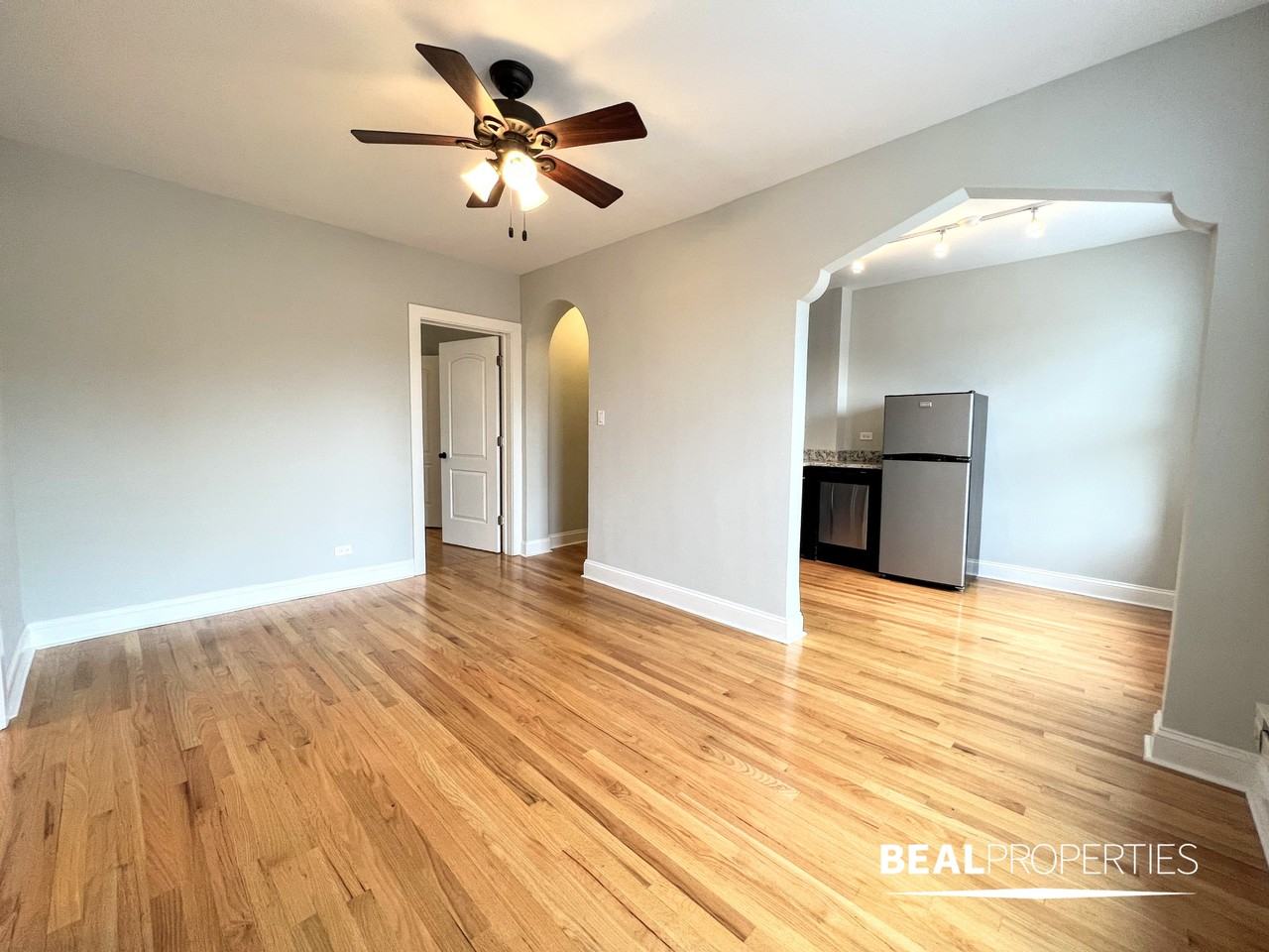 612 W Patterson Ave #702 - Photo 7 of 9