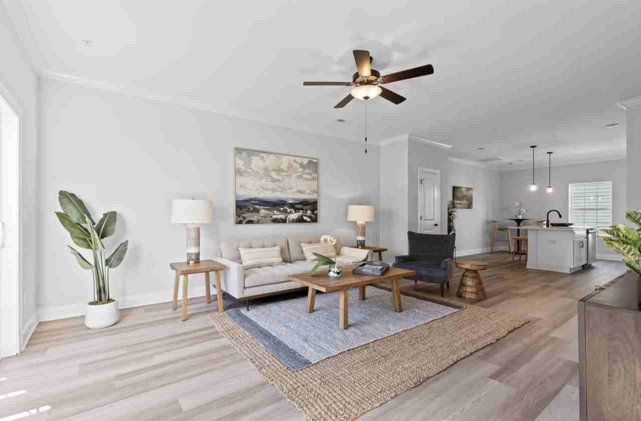 126 E 19th St - Photo 3 of 21