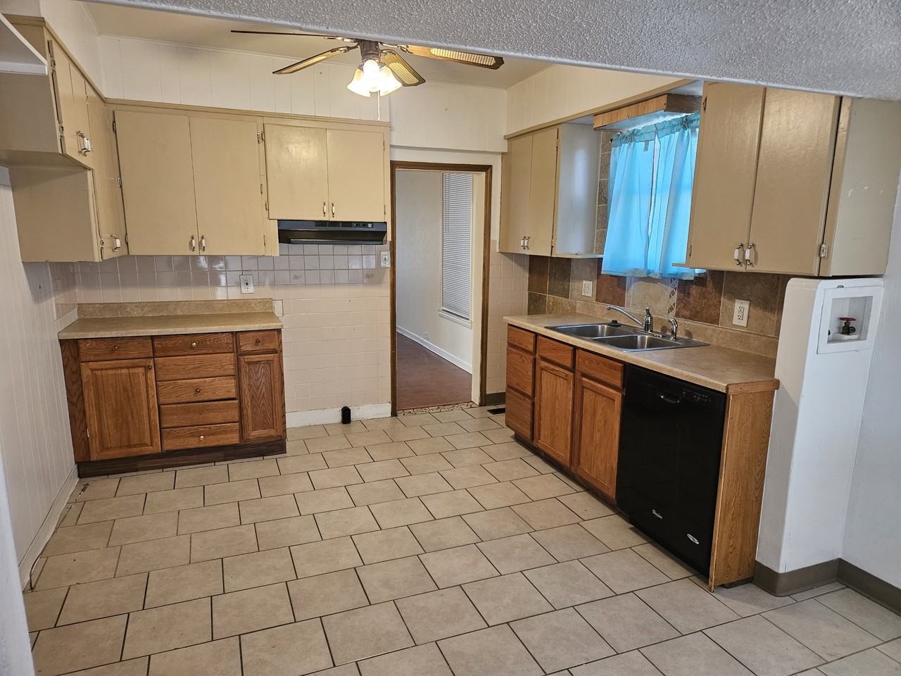 1308 E 4th St #NA - Photo 3 of 25