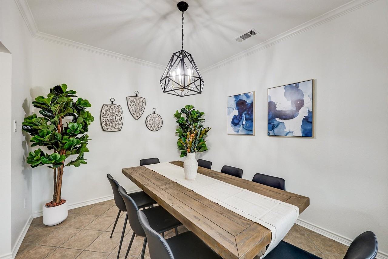 3913 Baywatch Dr #NA - Photo 4 of 36