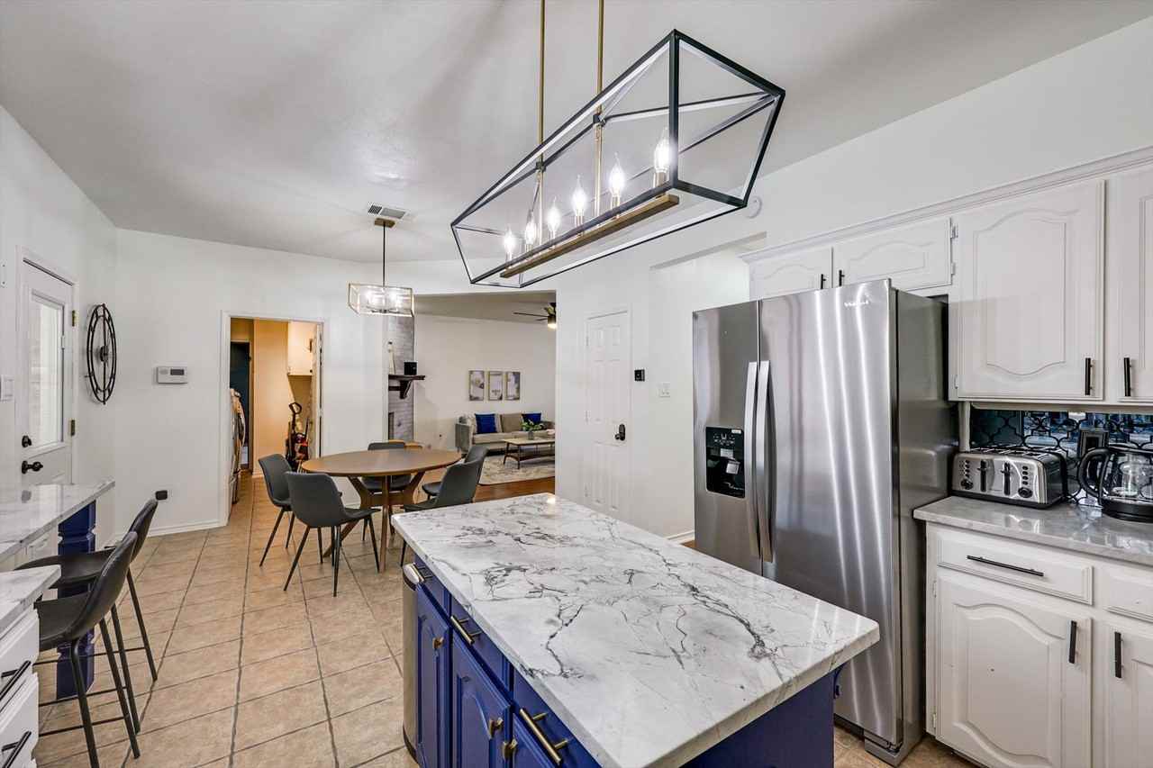 3913 Baywatch Dr #NA - Photo 6 of 36