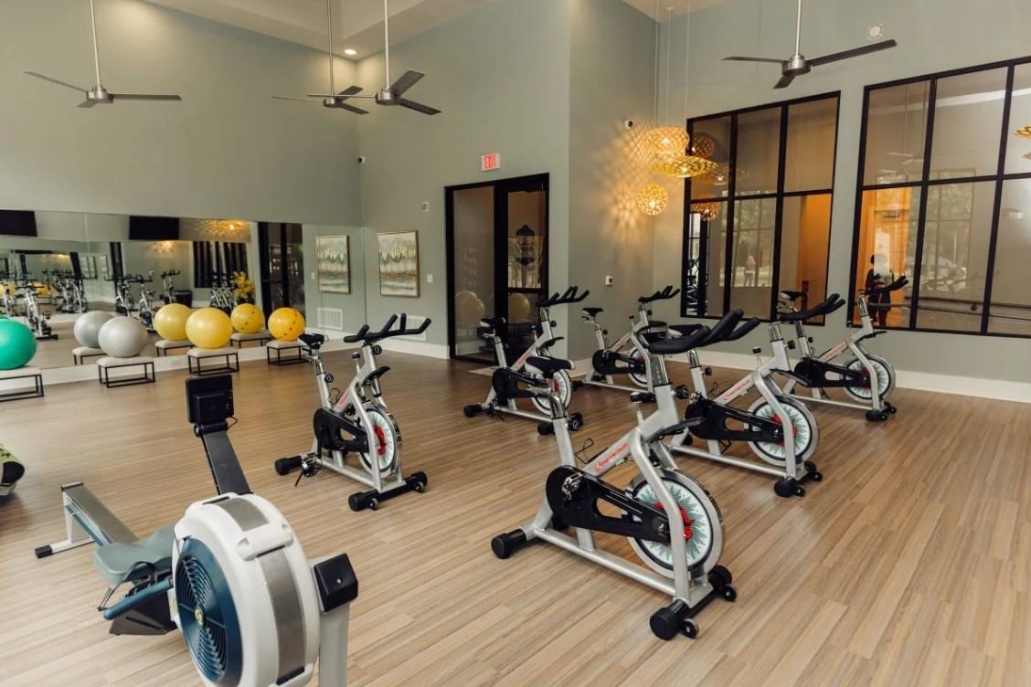 7820 Van Tuyl Pkwy #0000 - Photo 2 of 8