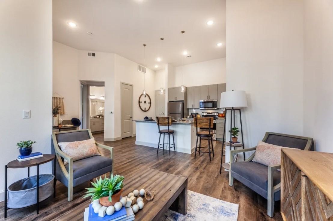 7820 Van Tuyl Pkwy #0000 - Photo 4 of 8