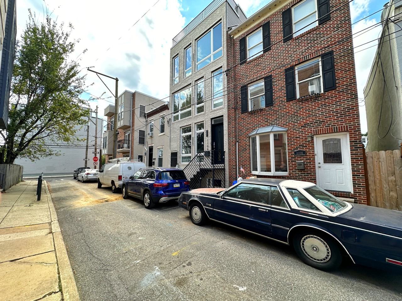 1108 E Oxford St #NA - Photo 3 of 50