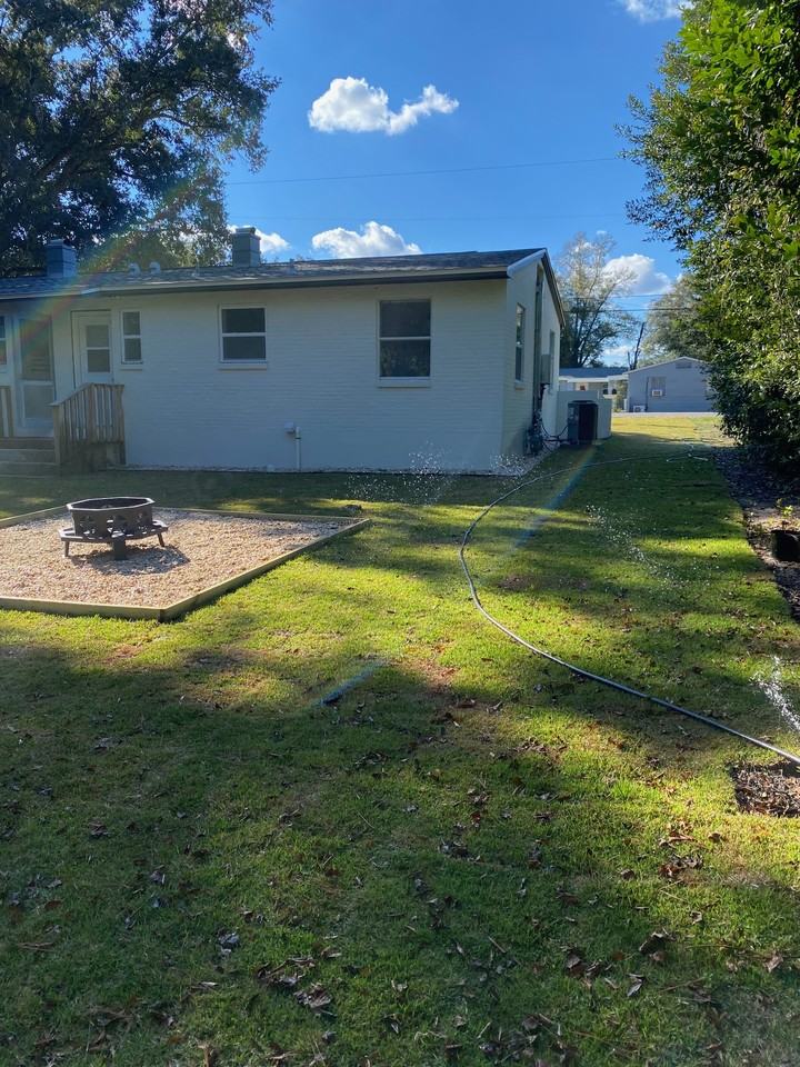 200 Holmes Dr #B - Photo 6 of 24