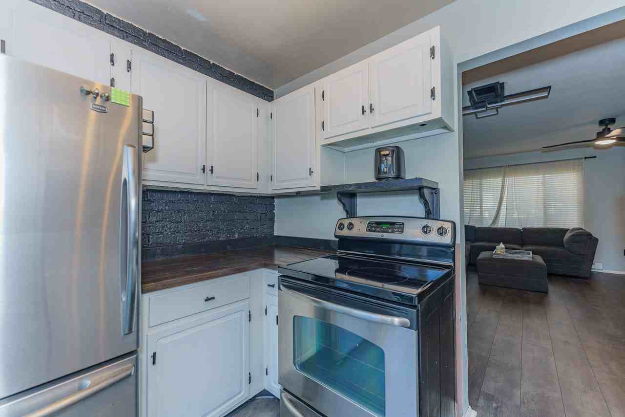 404 Chatham Ct #NA - Photo 2 of 31