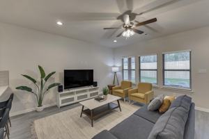 featured image of 1525 Doyle Ave #NA